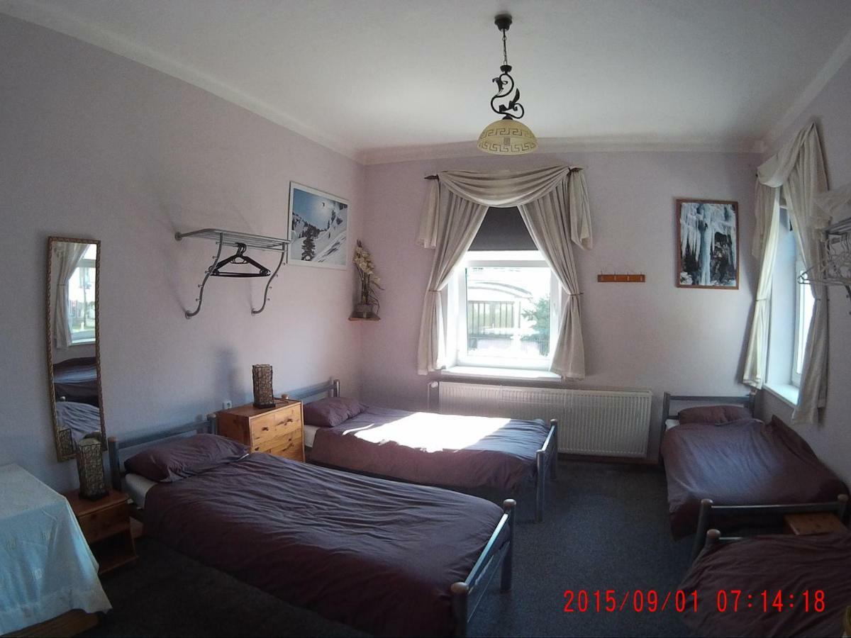 Mikulas Guest House Liptovský Mikuláš Εξωτερικό φωτογραφία